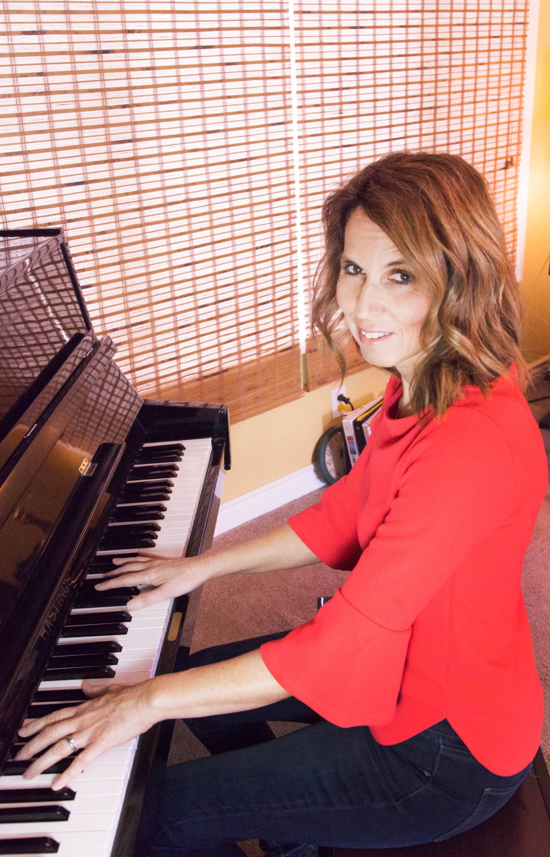 Kay Roser Piano About | NotablePianoLessons.com